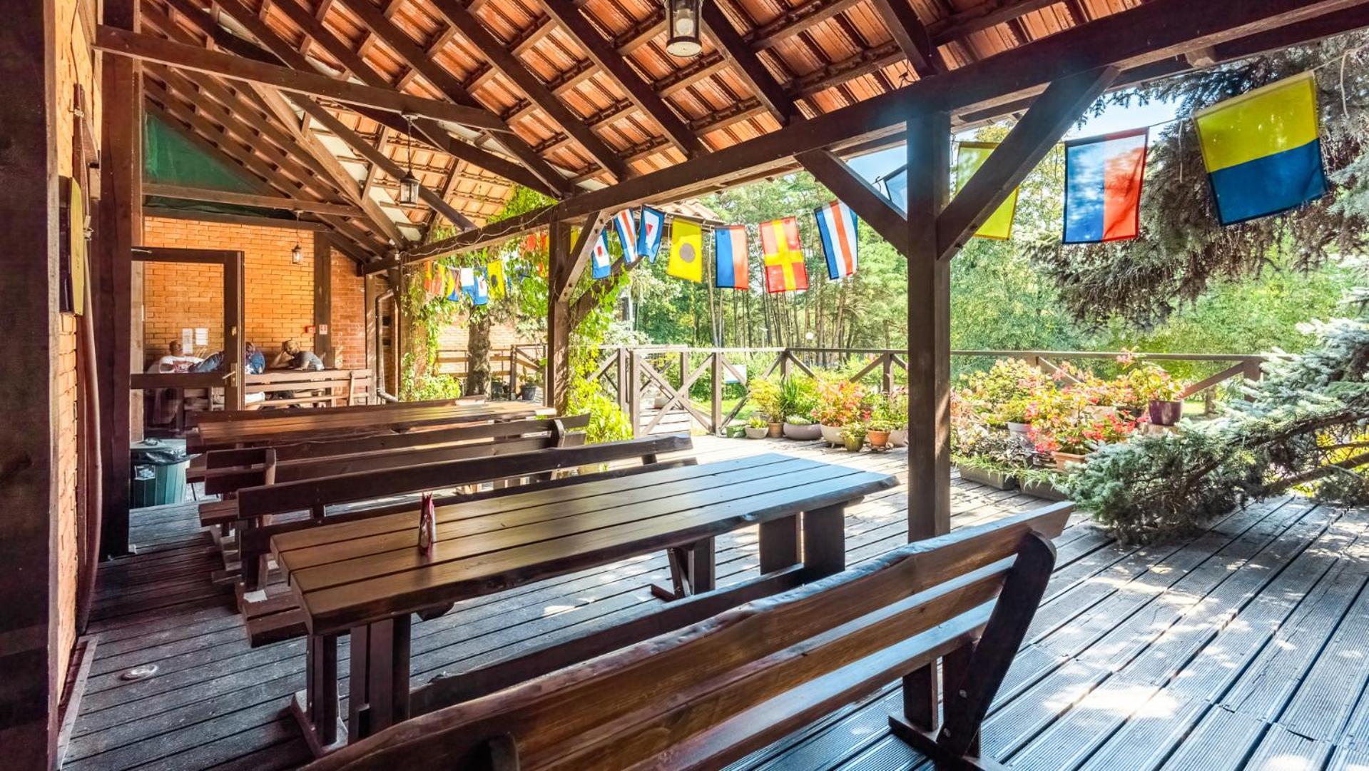 Roza Wiatrow Hotel แวงกอร์แซวอ ภายนอก รูปภาพ